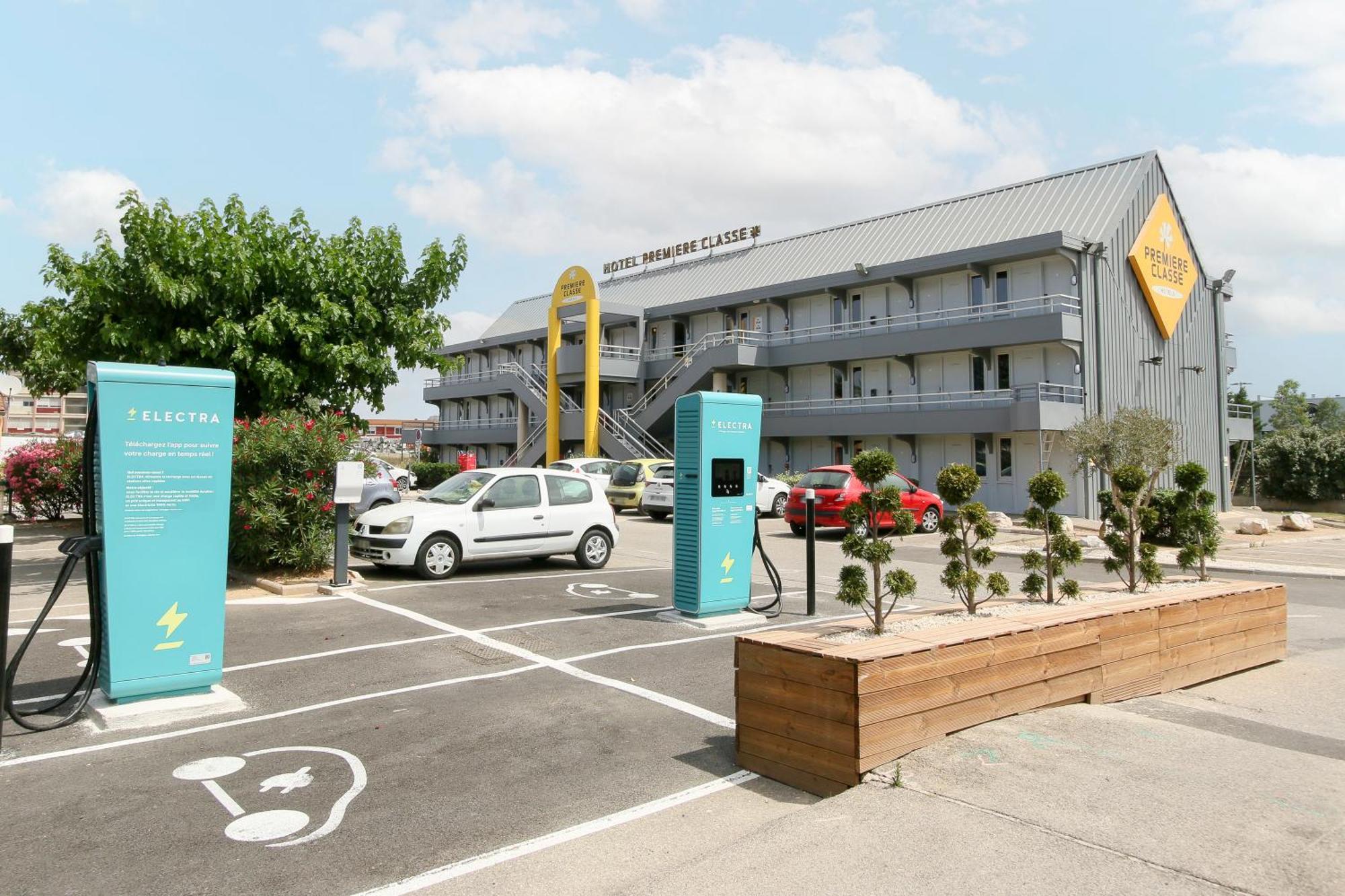 Premiere Classe Aeroport Marseille Vitrolles  Exteriér fotografie